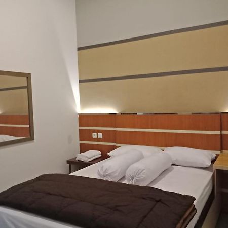 Amaya Guest House Syariah Alastuwo Bagian luar foto