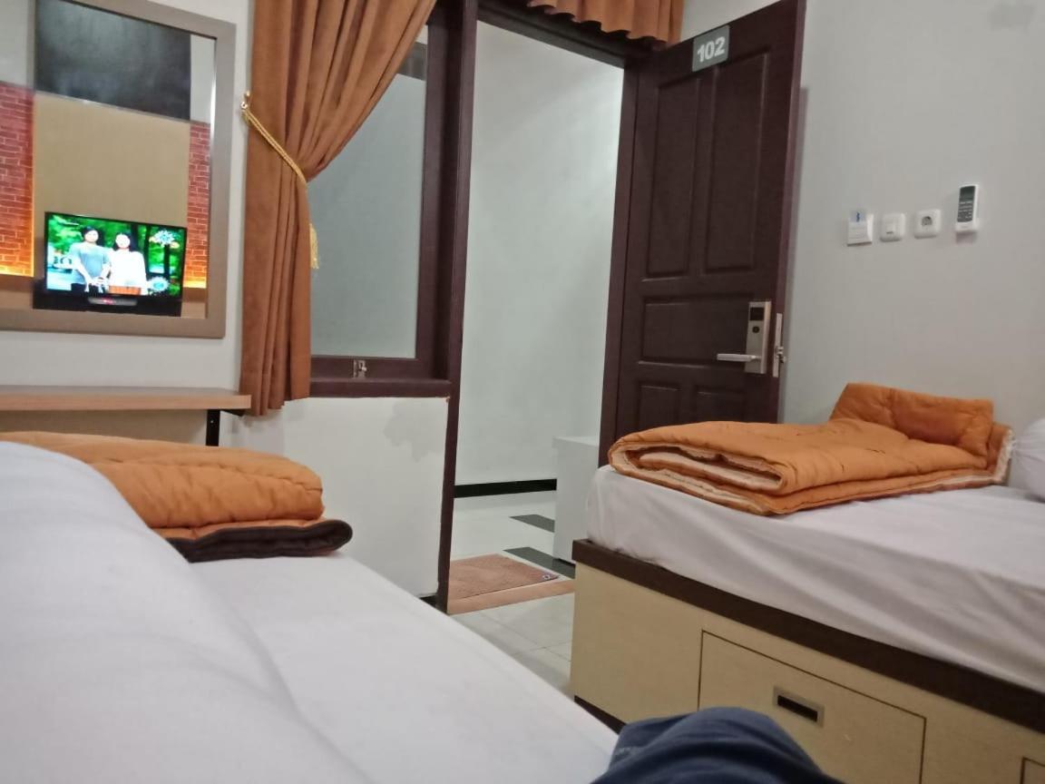 Amaya Guest House Syariah Alastuwo Bagian luar foto