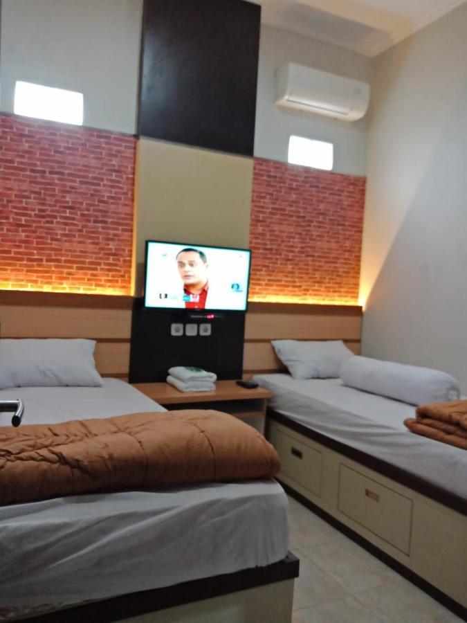 Amaya Guest House Syariah Alastuwo Bagian luar foto